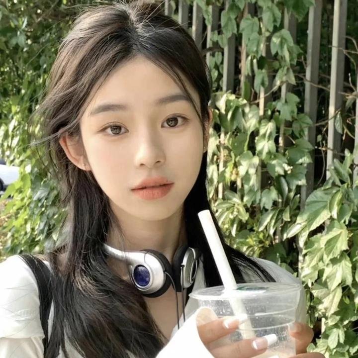 我与长指甲